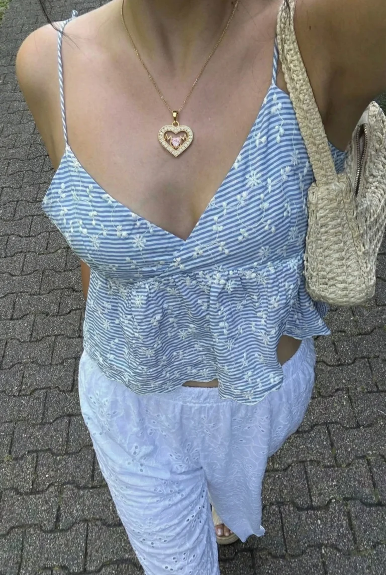 Mum Heartbeat Necklace: Sterling Silver Heart Pendant with “Mum” & Heartbeat Line photo review